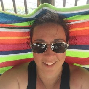 Meet your Posher, Natalie